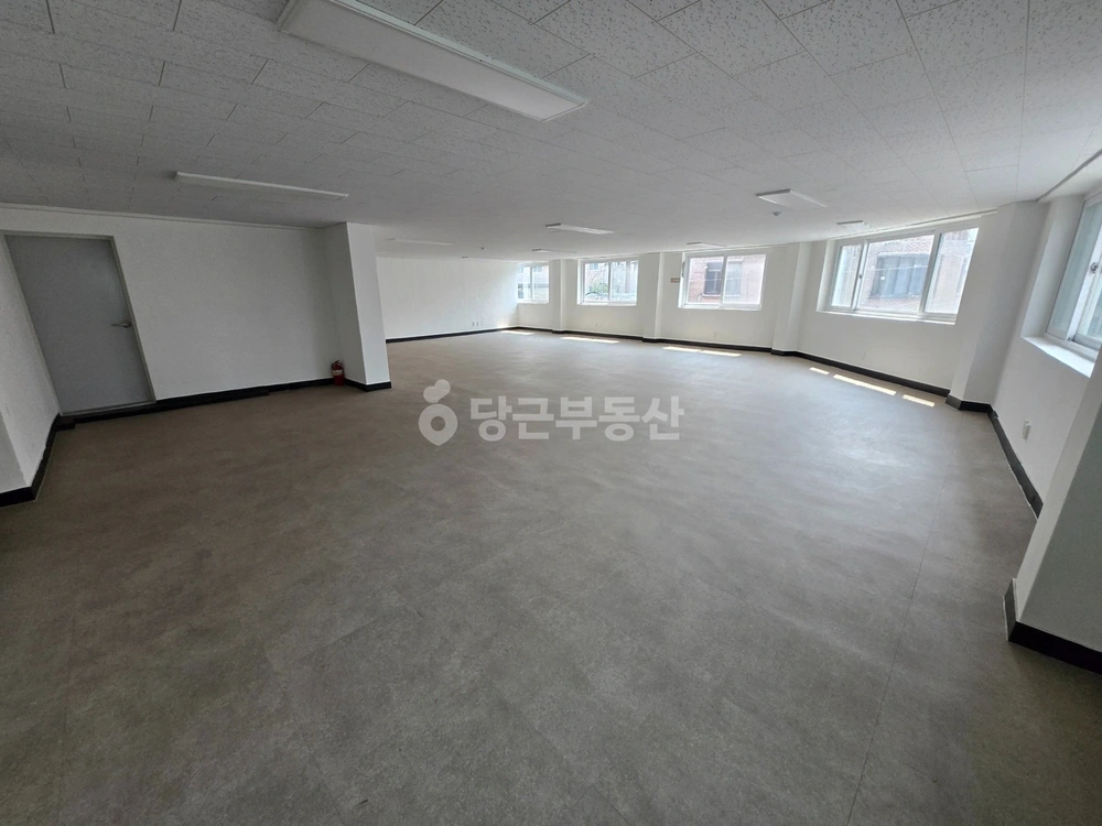 경기도 수원시 권선구 권선동 상가 사진 1