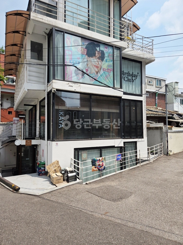 서울특별시 마포구 서교동 상가 사진 1