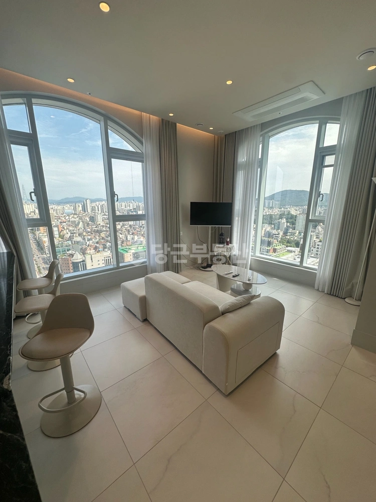 서울특별시 강남구 역삼동 오피스텔 사진 1