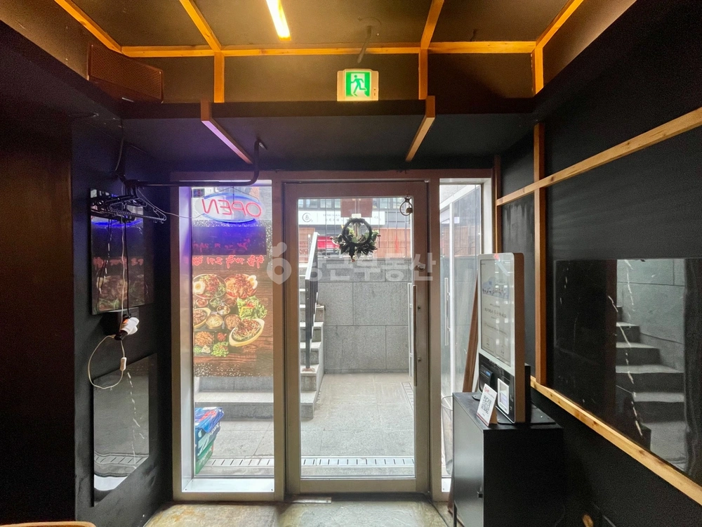 서울특별시 마포구 연남동 상가 사진 1