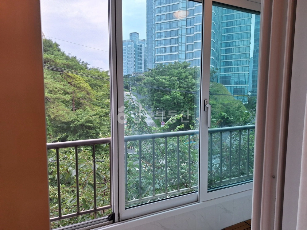 부산광역시 해운대구 중동 아파트 사진 1