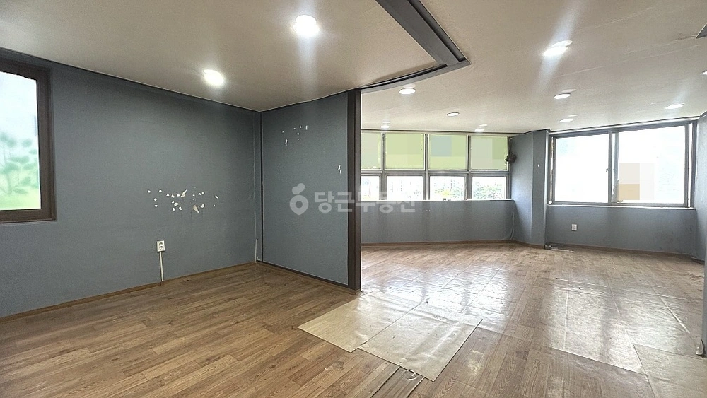 대전광역시 서구 월평동 상가 사진 1