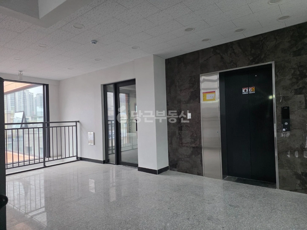 경상북도 포항시 남구 대잠동 상가 사진 1