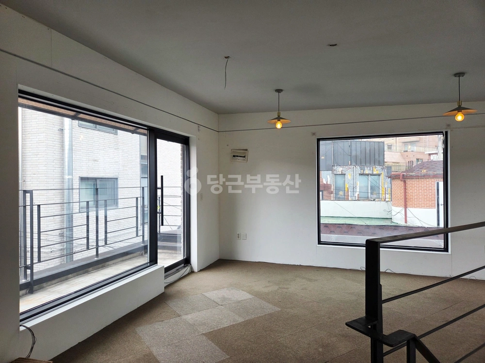 서울특별시 마포구 연남동 상가 사진 1