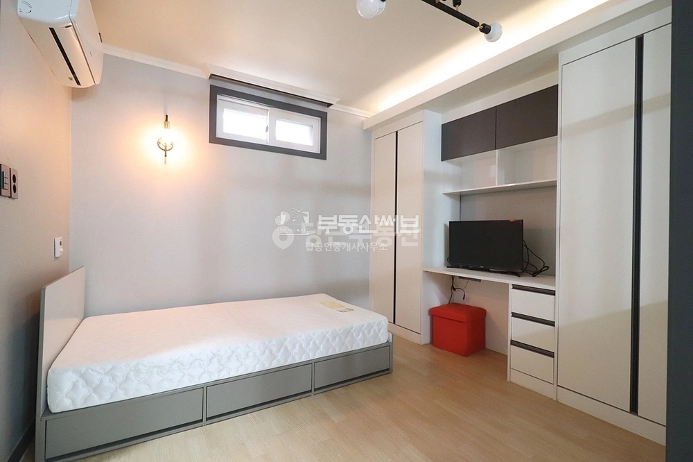 대전광역시 서구 월평동 원룸 사진 1