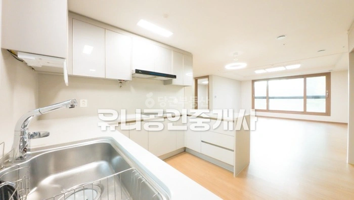 전남광주통합특별시 북구 우산동 아파트 사진 1
