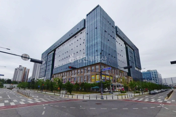 경기도 평택시 고덕동 공장/창고 사진 1