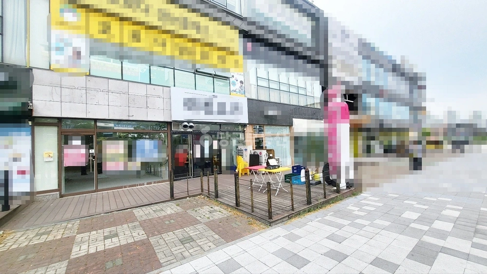 대전광역시 유성구 용계동 상가 사진 1