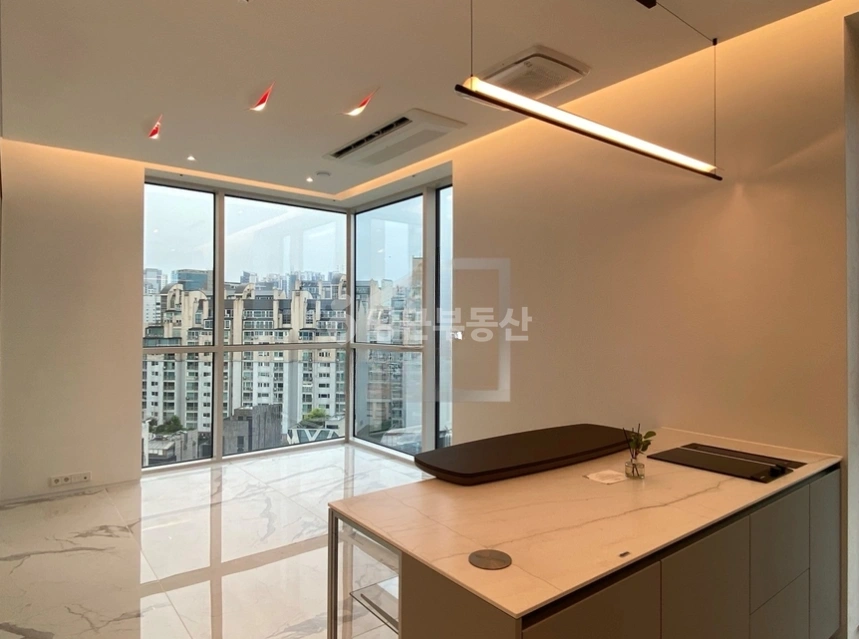 서울특별시 강남구 청담동 오피스텔 사진 1