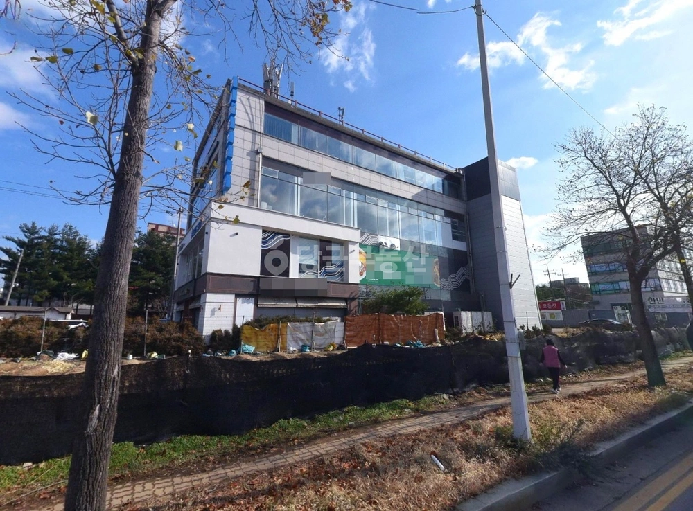 경기도 수원시 권선구 탑동 건물 사진 1