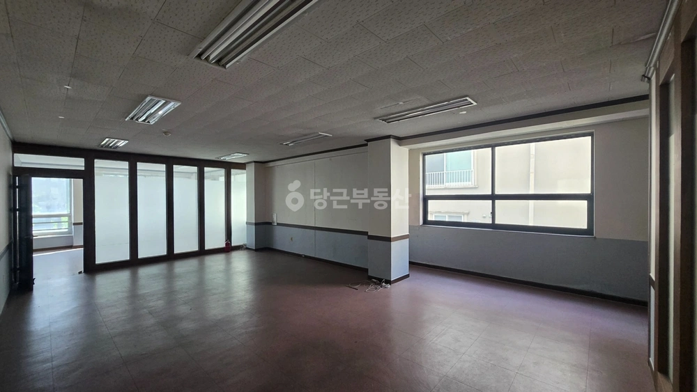 대전광역시 유성구 장대동 상가 사진 1