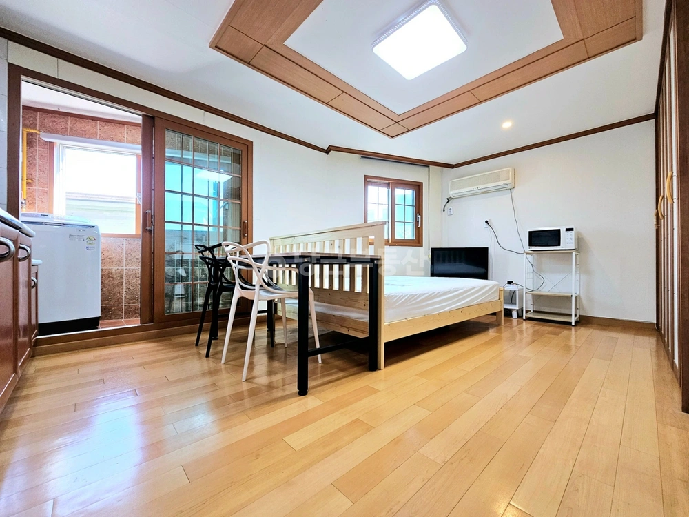 서울특별시 강남구 역삼동 원룸 사진 1
