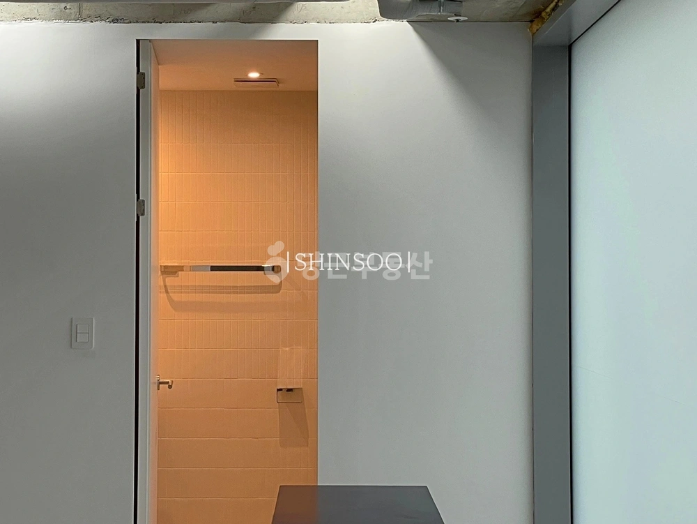 서울특별시 마포구 연남동 상가 사진 1