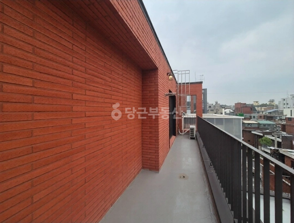 서울특별시 마포구 연남동 원룸 사진 1
