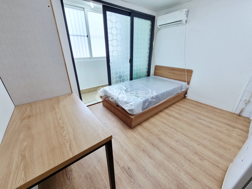 부산광역시 연제구 거제동 원룸 사진 1