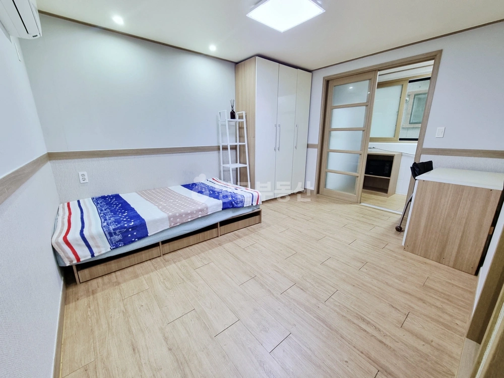 부산광역시 동래구 온천동 원룸 사진 1