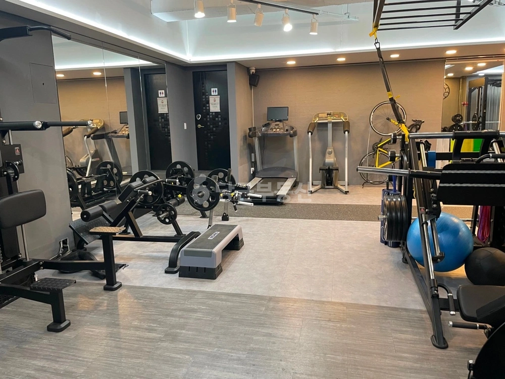 서울특별시 강남구 역삼동 상가 사진 1