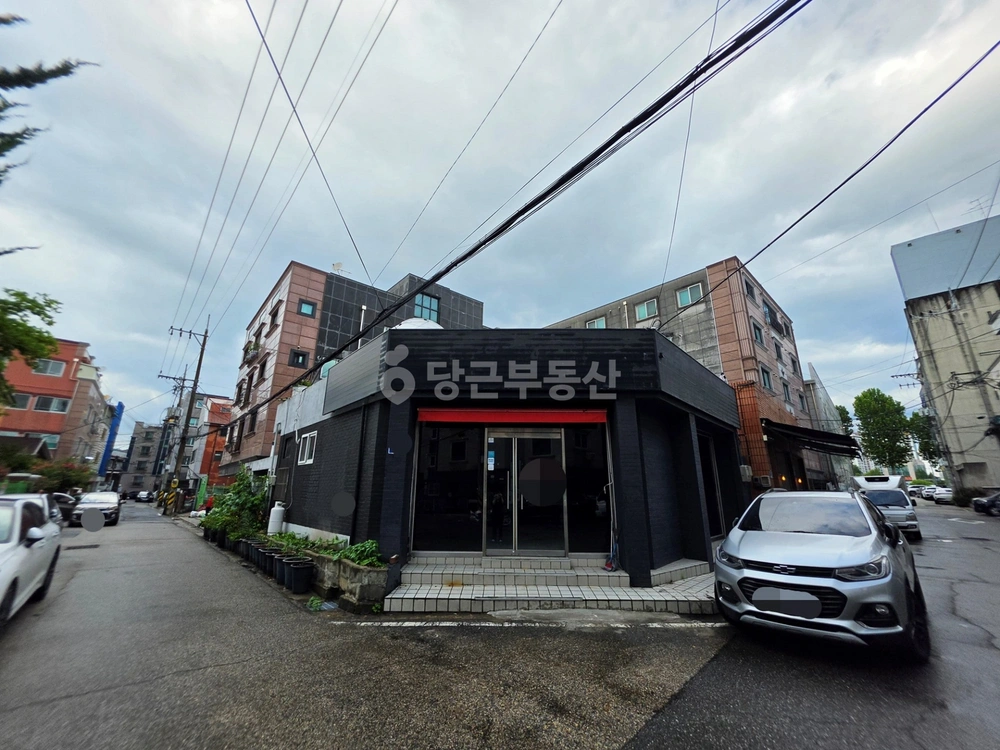 대전광역시 서구 탄방동 상가 사진 1