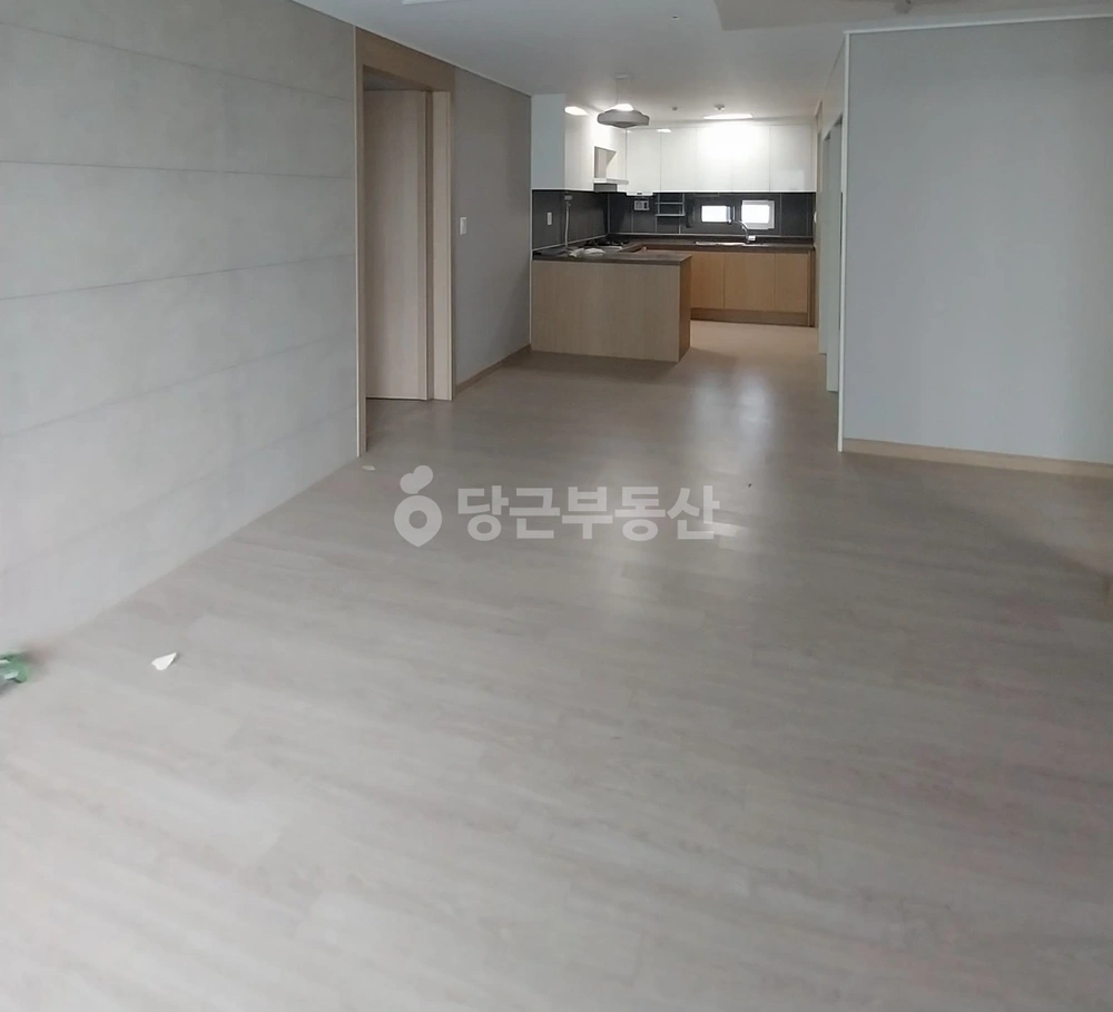 부산광역시 강서구 화전동 아파트 사진 1