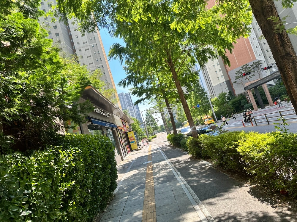인천광역시 연수구 송도동 상가 사진 1