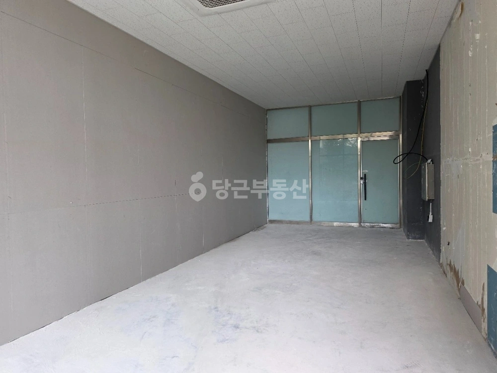 경기도 파주시 야당동 상가 사진 1