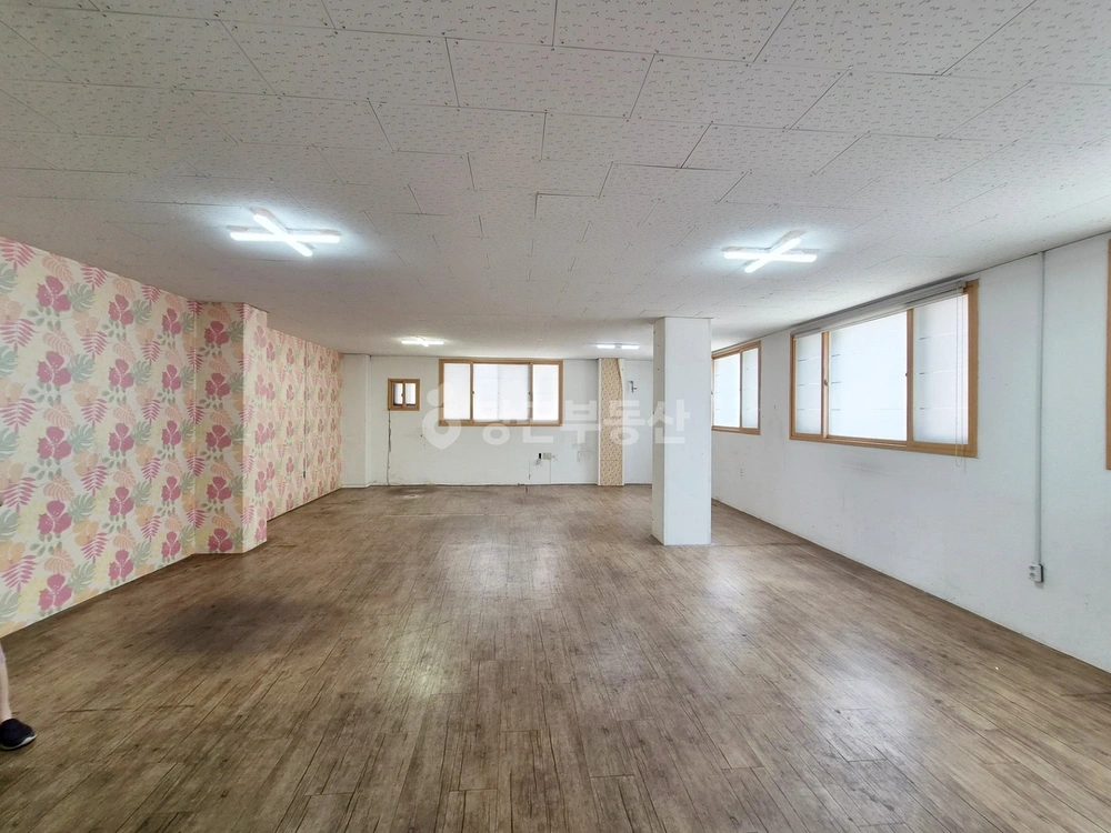 대구광역시 달서구 용산동 상가 사진 1