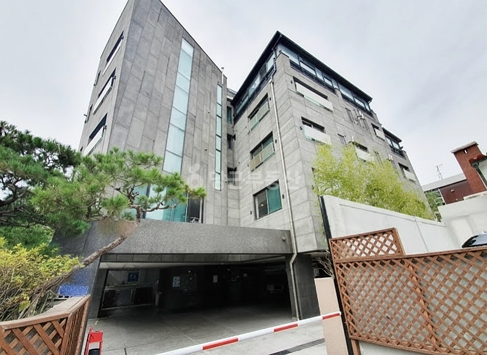 서울특별시 강남구 논현동 원룸 사진 1