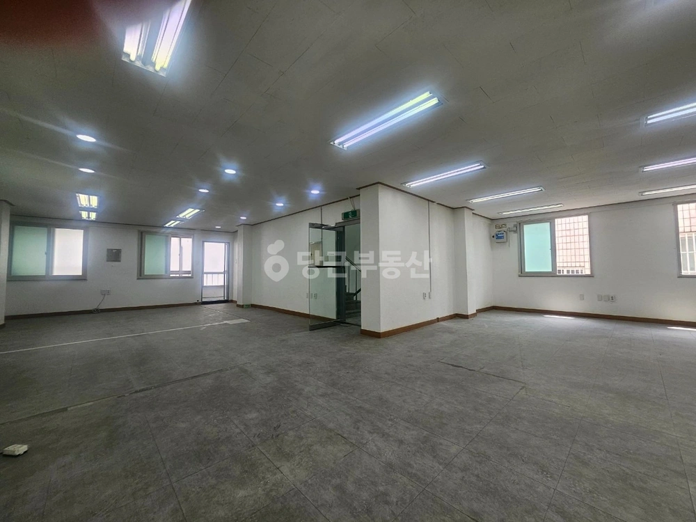 대구광역시 중구 삼덕동3가 상가 사진 1
