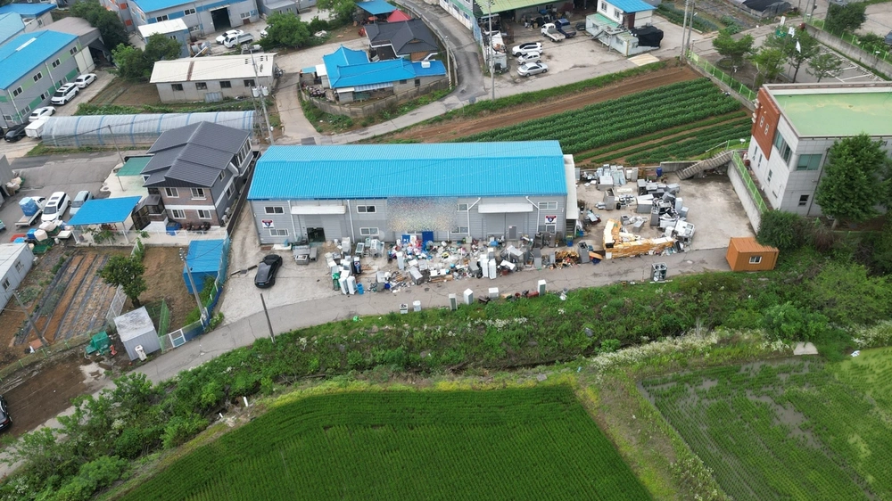 경기도 화성시 효행구 비봉면 공장/창고 사진 1