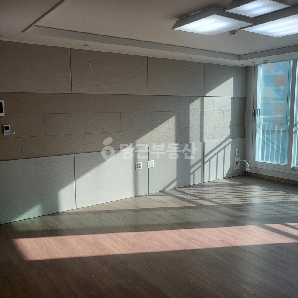 부산광역시 동래구 온천동 아파트 사진 1