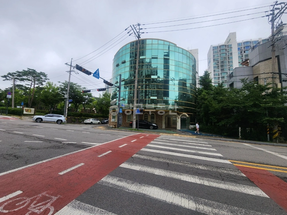 경기도 수원시 장안구 율전동 상가 사진 1