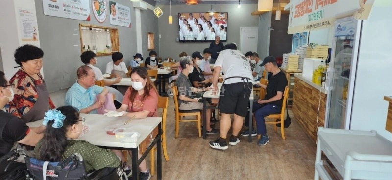 제주특별자치도 제주시 용담2동 건물 사진 1