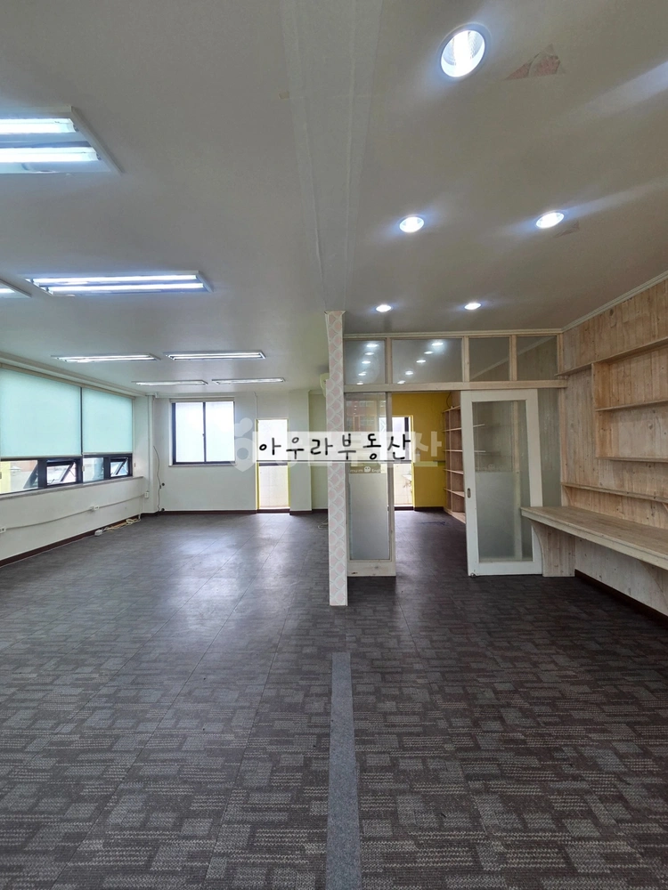 전남광주통합특별시 광산구 신가동 상가 사진 1