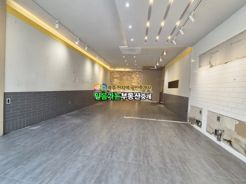 전남광주통합특별시 북구 문흥동 상가 사진 1