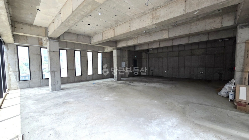대구광역시 중구 삼덕동2가 상가 사진 1