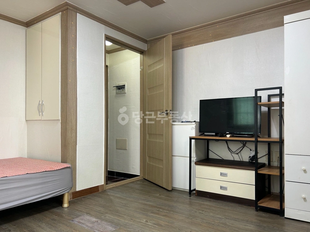 부산광역시 연제구 연산동 원룸 사진 1
