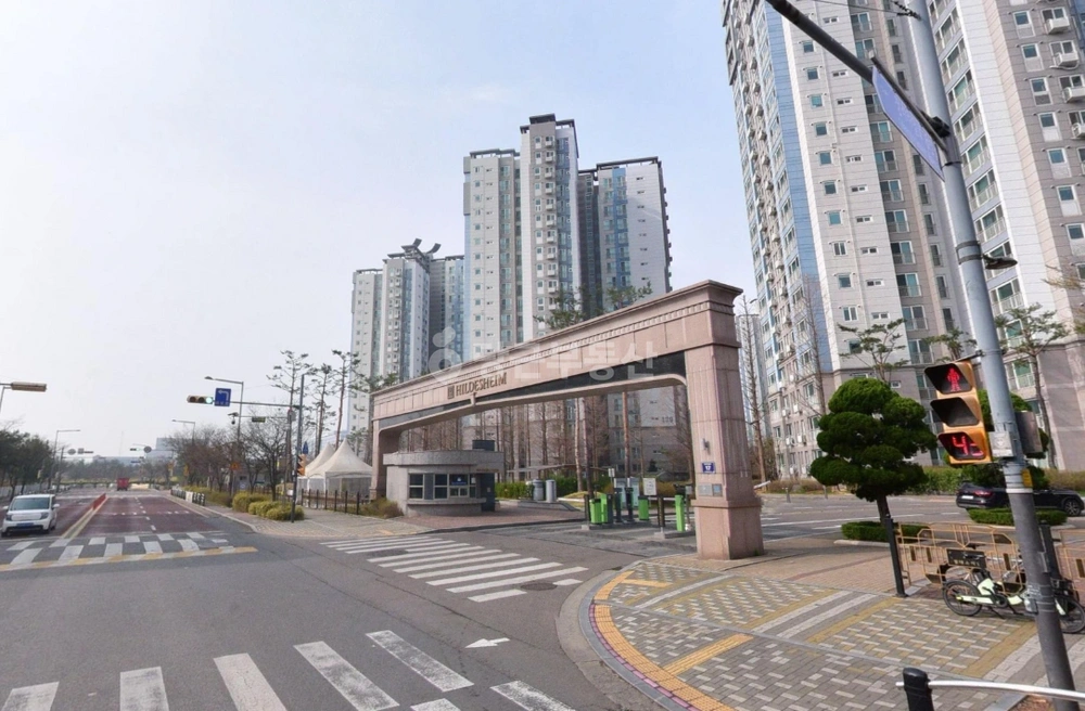 인천광역시 서해구 청라동 아파트 사진 1