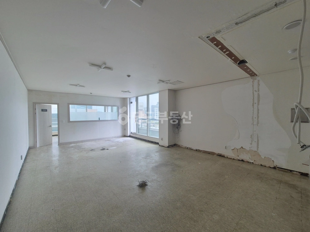 대전광역시 서구 둔산동 사무실 사진 1