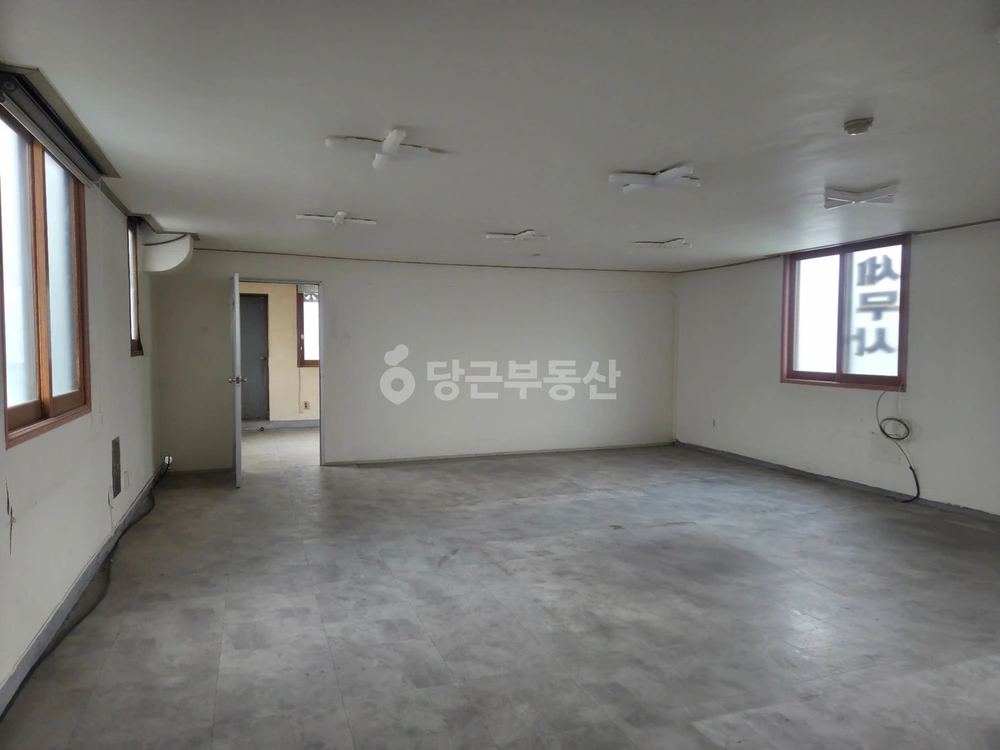 경상남도 창원시 마산합포구 중앙동3가 상가 사진 1