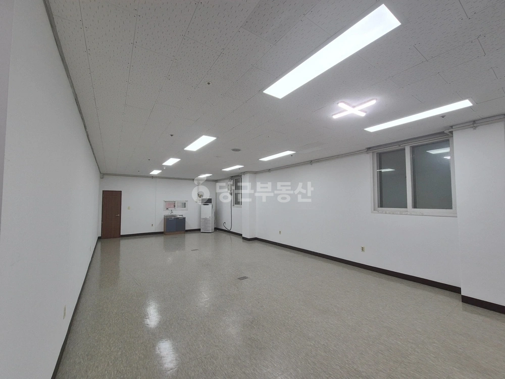 대전광역시 서구 둔산동 사무실 사진 1