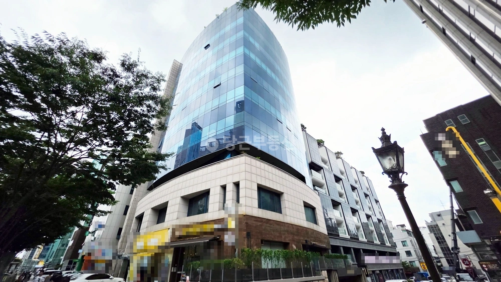 서울특별시 강남구 역삼동 상가 사진 1