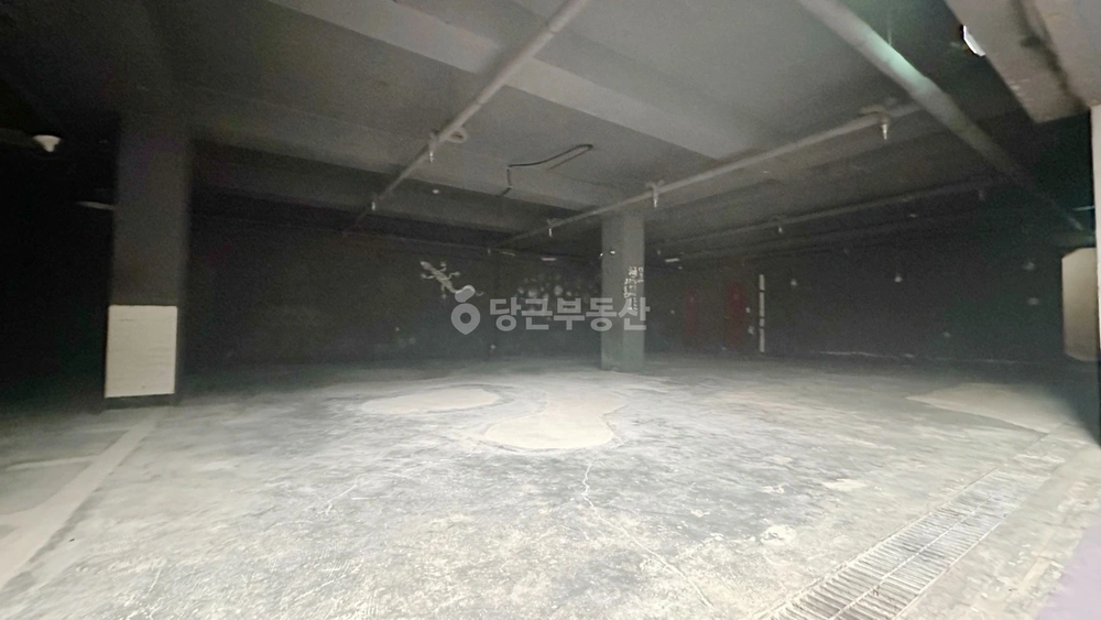 서울특별시 강남구 신사동 상가 사진 1