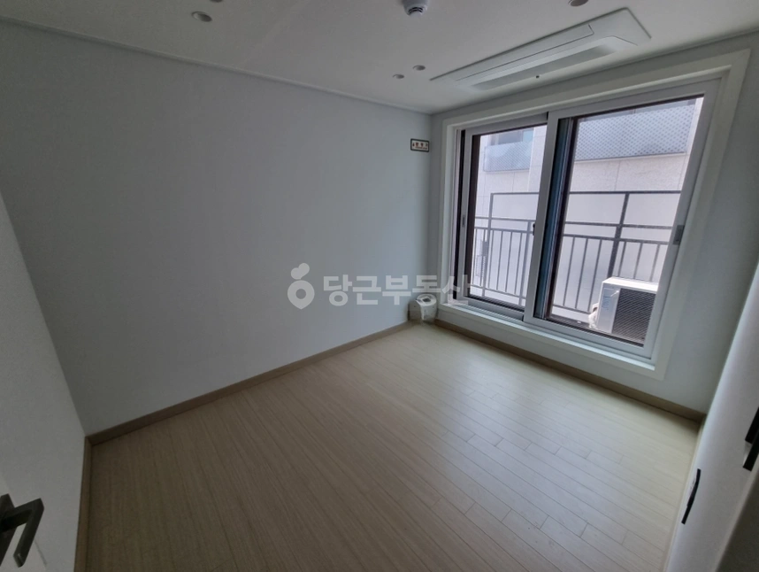 서울특별시 강동구 고덕동 원룸 사진 1