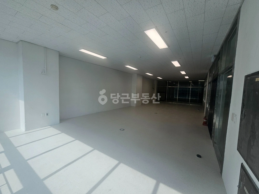 서울특별시 금천구 가산동 상가 사진 1