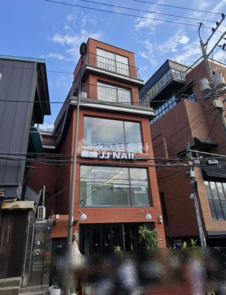 서울특별시 용산구 이태원동 상가 사진 1