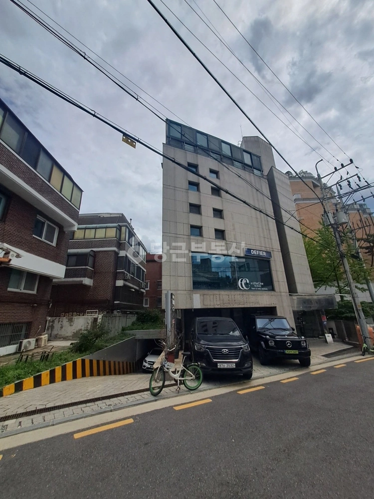 서울특별시 강남구 신사동 사무실 사진 1
