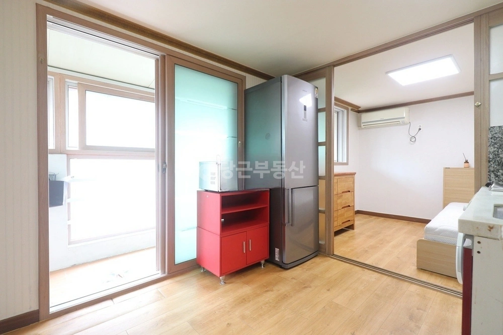 대전광역시 서구 탄방동 원룸 사진 1
