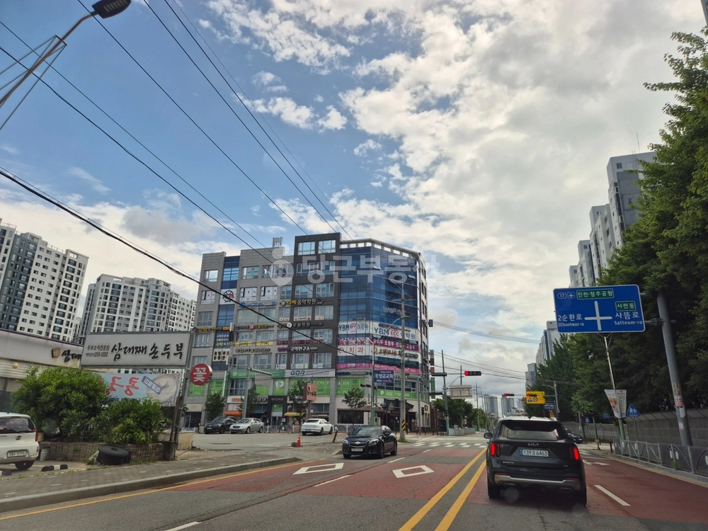 충청북도 청주시 청원구 사천동 상가 사진 1