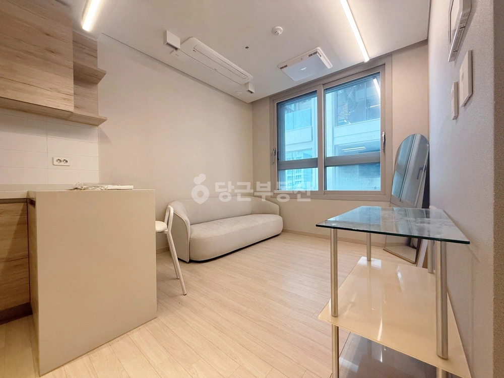 서울특별시 강남구 역삼동 원룸 사진 1