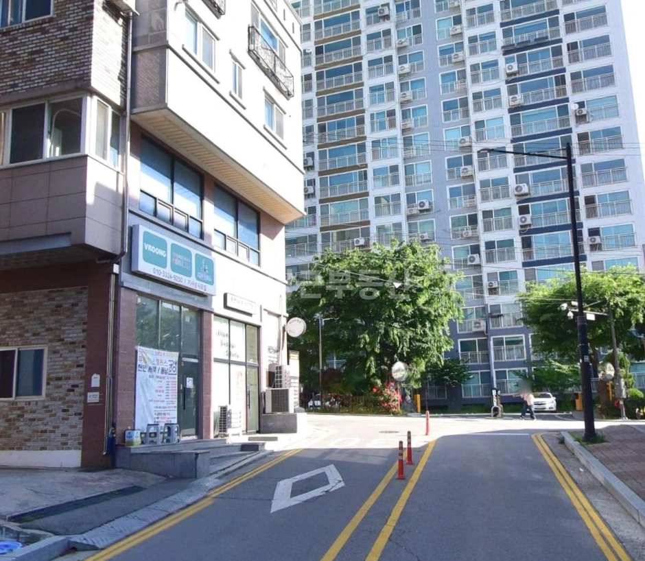 충청남도 천안시 동남구 신방동 상가 사진 1